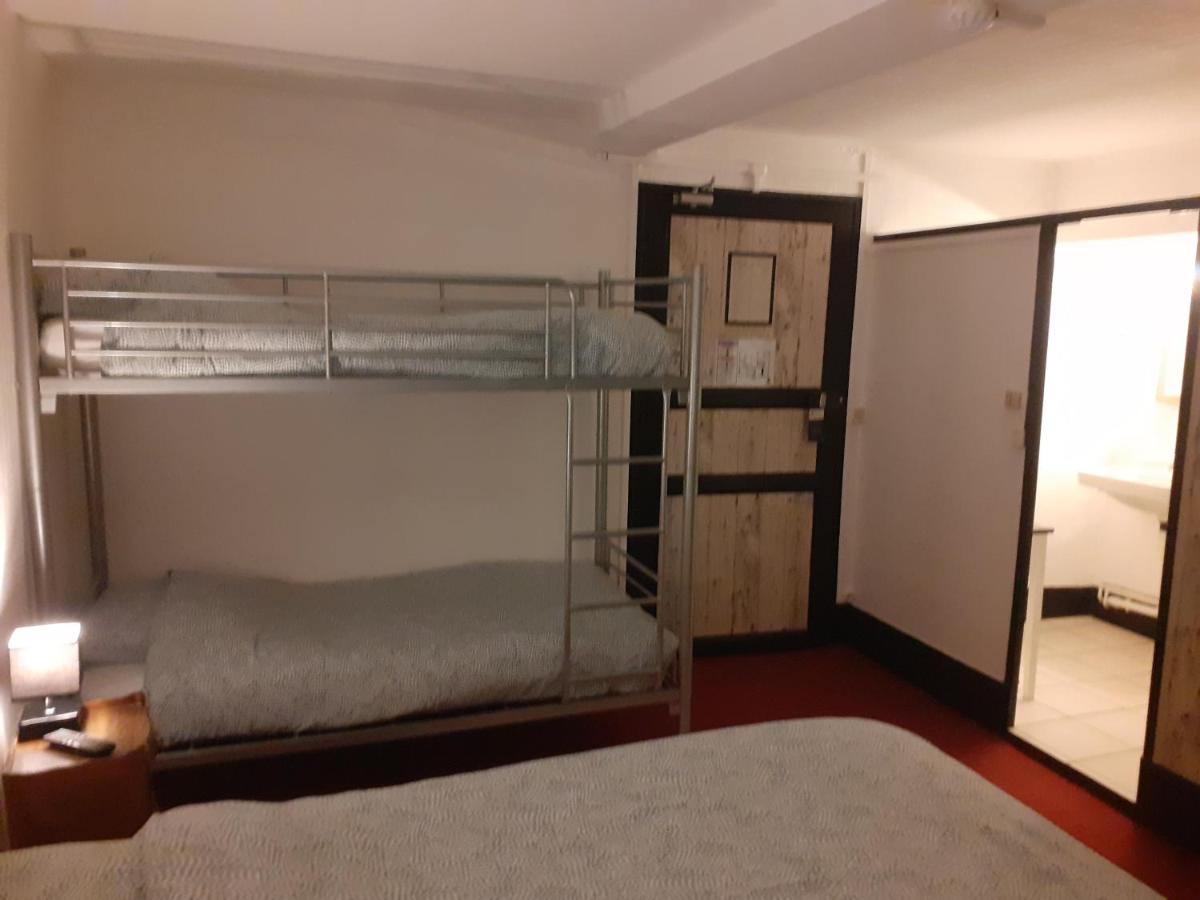 Hotel Le Grand Cerf Nonancourt Esterno foto