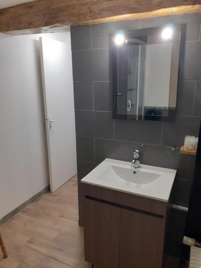 Hotel Le Grand Cerf Nonancourt Esterno foto